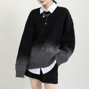 Autumn and Winter Gradient Mid-length Crew Neck Sweater