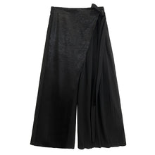 Load image into Gallery viewer, Loose Wide Leg Crumpled Culottes
