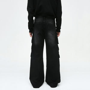 Multi-pocket Wide-leg Cargo Jeans