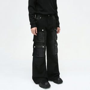 Multi-pocket Wide-leg Cargo Jeans