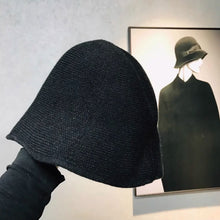 Load image into Gallery viewer, Knitted Round Bucket Hat
