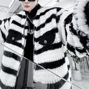 Black And White Contrast Stripe Plush Jacket