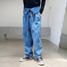 Load image into Gallery viewer, High Waist Jeans
