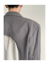 Load image into Gallery viewer, Fake Two Pieces Splicing Shoulder Pads Blazer
