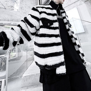 Black And White Contrast Stripe Plush Jacket