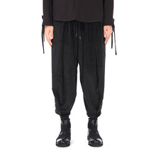 Load image into Gallery viewer, Black Velvet Loose Lounge Pants
