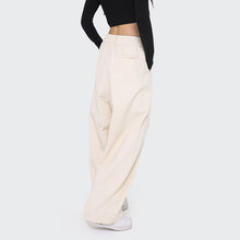 Load image into Gallery viewer, Japanese Retro High Waist Wide Leg Cargo Jeans
