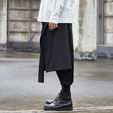 Load image into Gallery viewer, Black Cropped Casual Hakama Pants
