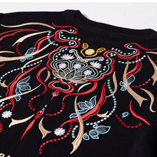 Load image into Gallery viewer, Fish Embroidered Loose Short Sleeve T-Shirt
