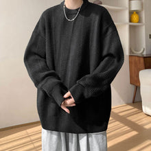 Load image into Gallery viewer, Crew Neck Knitted Sweater
