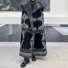 Load image into Gallery viewer, Winter Tassel Printed Knitted Cardigan Coat
