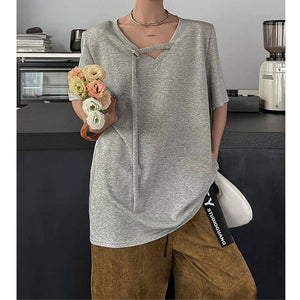 V-neck Short-Sleeved Loose Ribbon T-shirt