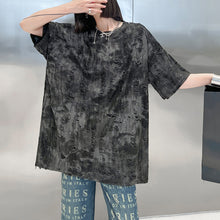 Load image into Gallery viewer, Distressed Sequin Pattern T-shirt
