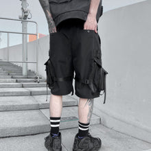 Load image into Gallery viewer, Big Pocket Loose Black Casual Shorts
