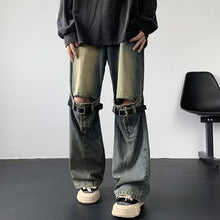 Load image into Gallery viewer, Vintage Knee Hole Button Belt Jeans
