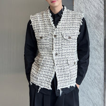 Load image into Gallery viewer, Houndstooth Tweed Vest
