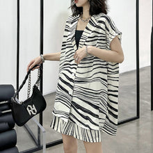 Load image into Gallery viewer, Zebra Print Sleeveless Casual Suit
