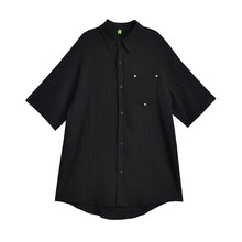 Load image into Gallery viewer, Black Pleated Short-sleeved Shirt
