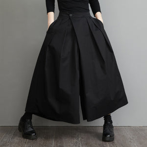 Pleated Black Wide Leg Pants