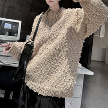 Load image into Gallery viewer, Round Neck Grainy Pullover Sweater
