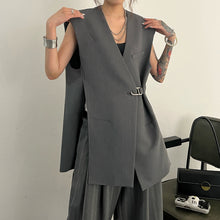 Load image into Gallery viewer, Loose-fitting Sleeveless Collarless Vest
