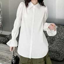 Load image into Gallery viewer, POLO Collar Lantern Sleeve Shirt
