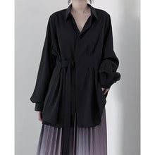 Load image into Gallery viewer, Side Button Pleated Long Sleeve Shirt
