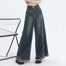 Load image into Gallery viewer, Raw Edge Vintage Wide Leg Jeans
