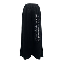 Load image into Gallery viewer, Women Calligraphy Print Corduroy Wide Leg Pants
