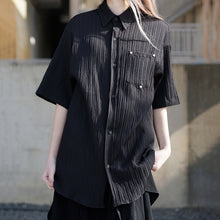 Load image into Gallery viewer, Black Pleated Short-sleeved Shirt
