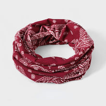 Load image into Gallery viewer, Retro Cashew Flower Scarf
