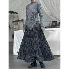 Load image into Gallery viewer, Black A-line Mid-length Pleated Skirt
