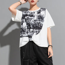 Load image into Gallery viewer, Ink Print Irregular Stitching T-shirt
