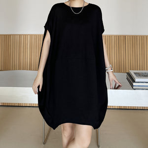 Retro Bat-Shaped Loose Sleeveless Solid Color Dress