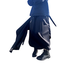 Load image into Gallery viewer, Layered Casual Hakama
