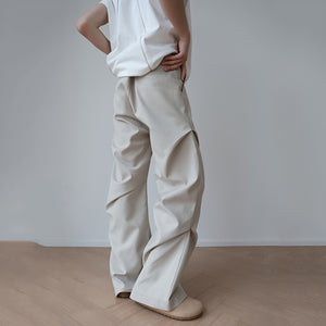 Pleated Paneled Silhouette Straight-leg Trousers