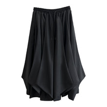 Load image into Gallery viewer, Loose Irregular Cropped Pants Hakama
