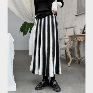 Contrast Color Vertical Striped Loose Skirt