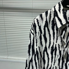 Load image into Gallery viewer, Zebra Print Vintage Shirt
