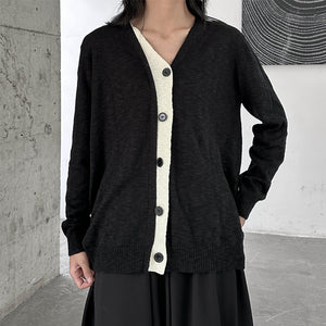 Loose Knitted Cardigan with Contrast Buttons