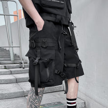 Load image into Gallery viewer, Big Pocket Loose Black Casual Shorts
