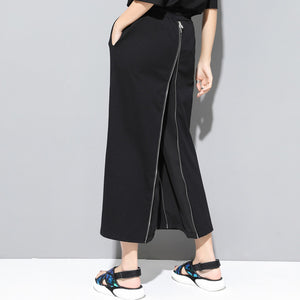 Black Zippered Wide-leg Ninth Pants