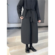 Load image into Gallery viewer, Padded And Velvet Thickened High Waist Vertical Striped Skirt
