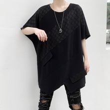 Load image into Gallery viewer, Black loose irregular T-shirt
