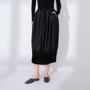 Pleated Curved Bud Skirt