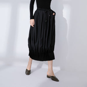 Pleated Curved Bud Skirt