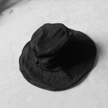 Load image into Gallery viewer, Black Large Brim Bucket Hat
