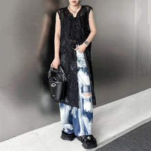 Load image into Gallery viewer, V-neck Black Jacquard Lace Vest
