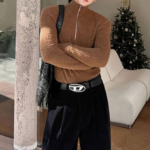 Tight-fitting Shoulder-padded Zipper Turtleneck Sweater