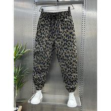 Load image into Gallery viewer, Leopard Print Nine-point Casual Pants
